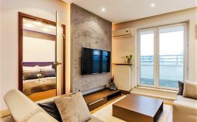 LupoApartments Królewska Penthouse Mandoria Parking Dostęp na Kod